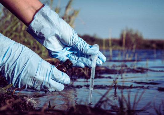 L'eau du robinet, entre progrès historique et crise silencieuse